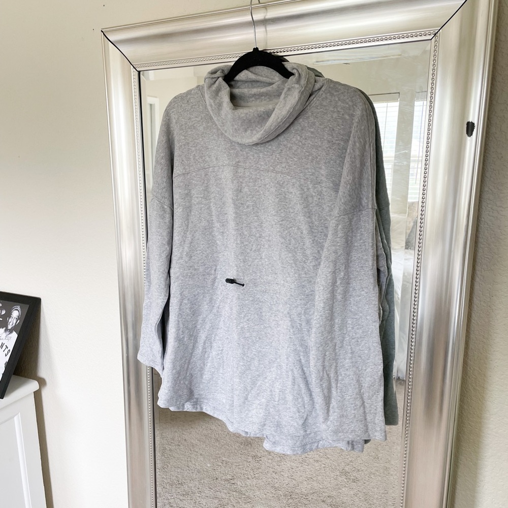 Pullover - Picture 2 of 8